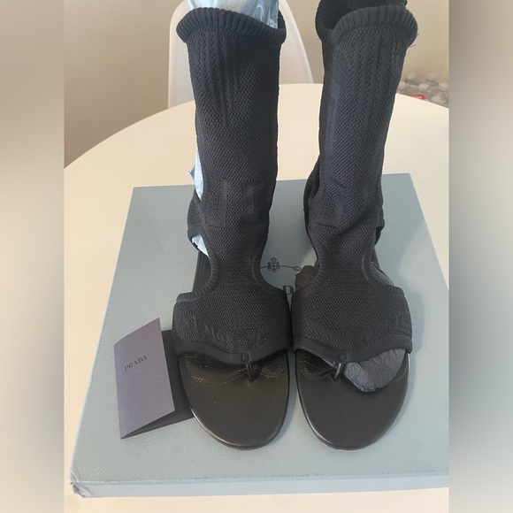 Black Prada sandals size 40 - Picture 3 of 8